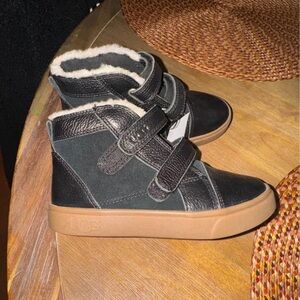 UGG Kids Black and Tan High-Top Sneakers